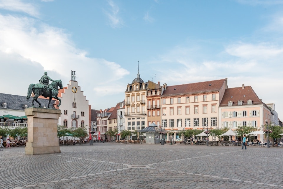 Ihre Pergola vom Fachbetrieb Markisen Dittmar in Landau.